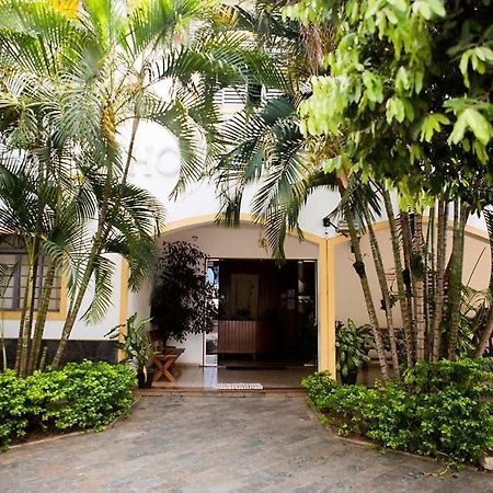 Hotel Santa Catarina Três Lagoas المظهر الخارجي الصورة